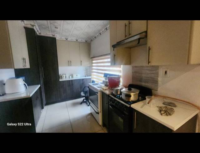 3 BEDROOM HOUSE FOR SALE IN RANDGATE